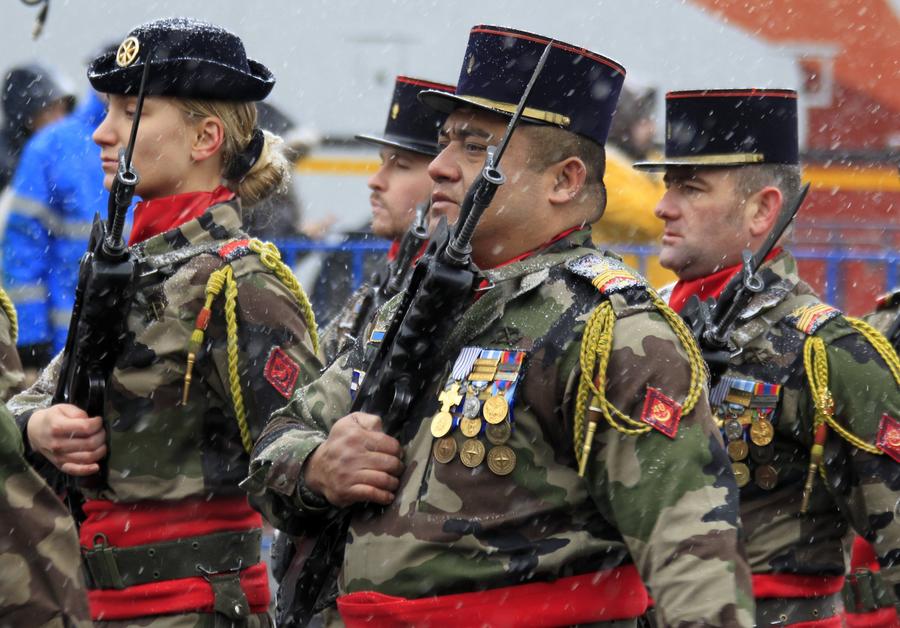 Romania celebrates National Day with military parade