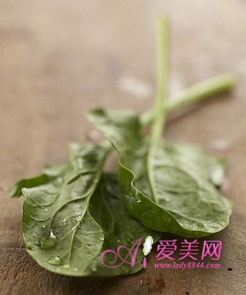 美味氧氣減肥食譜：番茄菠菜披薩