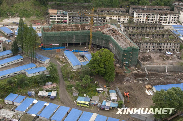 汶川地震一周年：空中看災區重建[組圖]