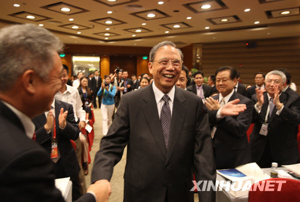 博鰲亞洲論壇年會開幕在即 各路媒體積極備戰(zhàn)[組圖]