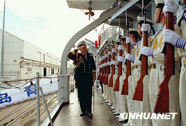 駛向深藍(lán)——人民海軍重要出訪回顧[組圖]