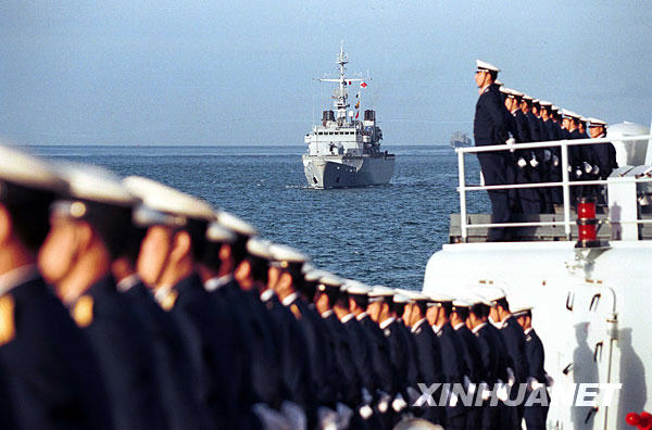 駛向深藍(lán)——人民海軍重要出訪回顧[組圖]