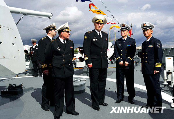 駛向深藍——人民海軍重要出訪回顧[組圖]