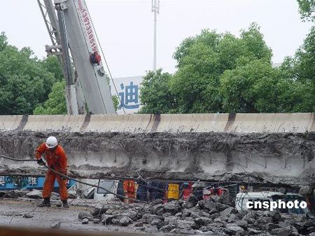 湖南株洲高架橋坍塌事故清理結(jié)束共9死16傷