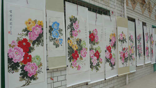藝術(shù)在民間 走入農(nóng)民牡丹畫創(chuàng)作第一村[組圖]