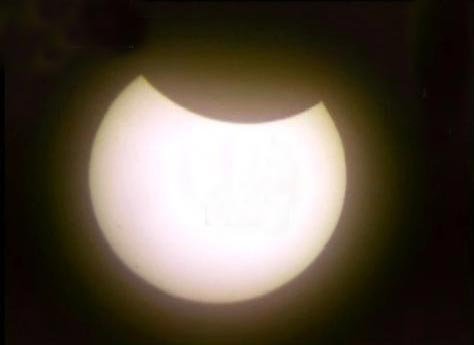 組圖：我國境內出現日食景觀