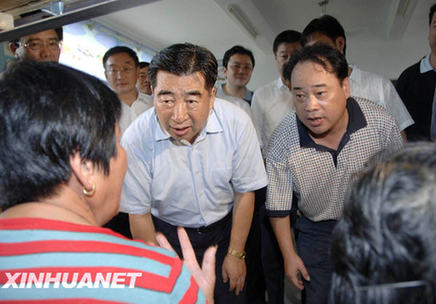 受胡錦濤溫家寶委派 回良玉赴閩浙考察指導防汛抗洪救災