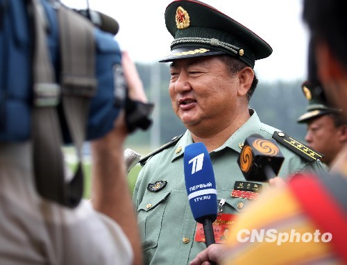 國(guó)慶閱兵徒步方隊(duì)閱兵村首次向境外媒體開放<IMG src=