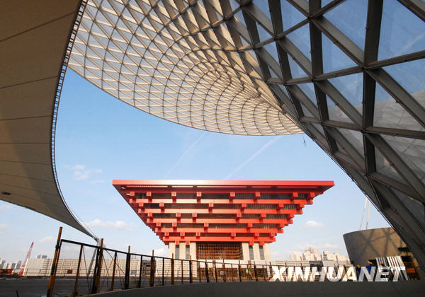 上海世博軸主體結(jié)構(gòu)完工[組圖]