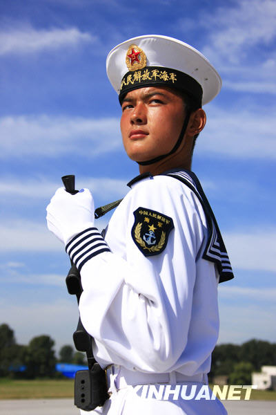 聚焦閱兵村[組圖]